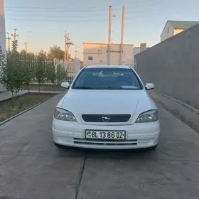 Opel Astra 2001