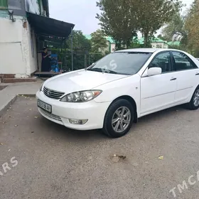 Toyota Camry 2003