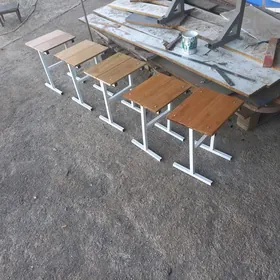 Taburetkalar.