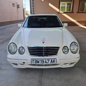 Mercedes-Benz E430 2001