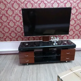 Televizor