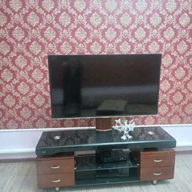 Televizor