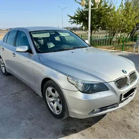BMW E60 2003