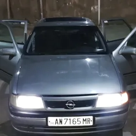Opel Vectra 1992
