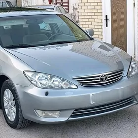 Toyota Camry 2005