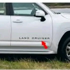 "LAND GRUISER" gapy ýazgy