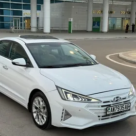 Hyundai Elantra 2019