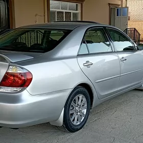 Toyota Camry 2005