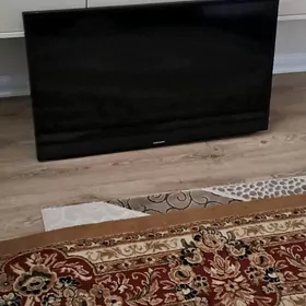 телевизор  Samsung