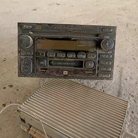 Sienna 98-02. magnitafon JBL