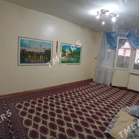 2комнатны 1этаж