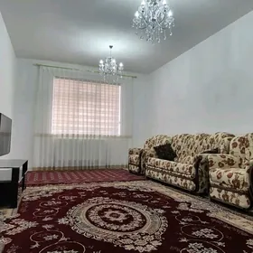 Arenda jaý Mir 8 Täze 