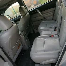 Toyota Highlander 2010