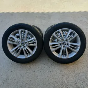 17 lik CAMRY ORIGINAL AZYÝADA
