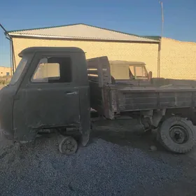 UAZ 469 1982