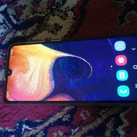 SAMSUNG A50