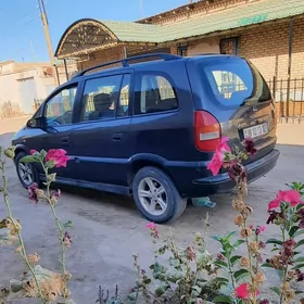 Opel Zafira 1999
