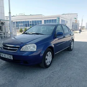 Chevrolet Lacetti 2004