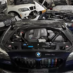 BMW MERCEDES MORDA