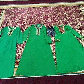 платья школьные