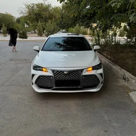 Toyota Avalon 2019