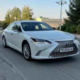 Lexus ES 350 2019
