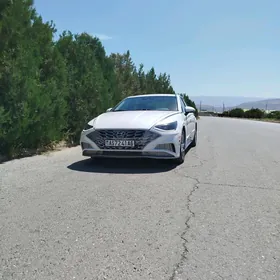 Hyundai Sonata 2022