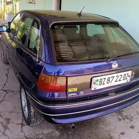 Opel Astra 1995