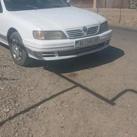 Nissan Cefiro 1996