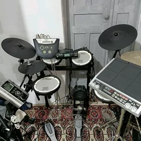 Roland TD 6..Tult.ve TD 4 pult