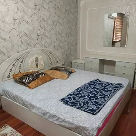 11 mkr satlyk 2 komnat jay