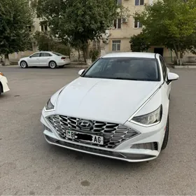 Hyundai Sonata 2021
