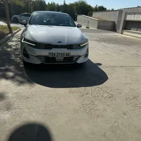 Kia K5 2021
