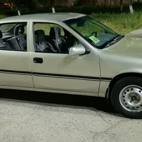 Opel Vectra 1990