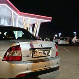 Lada Priora 2015