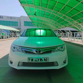 Toyota Camry 2012