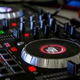 Dj aparat