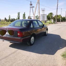 Opel Vectra 1989