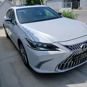 Lexus ES 350 2019