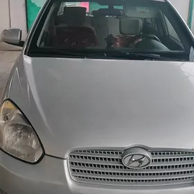 Hyundai Accent 2011