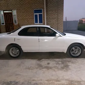 Toyota Vista 1992