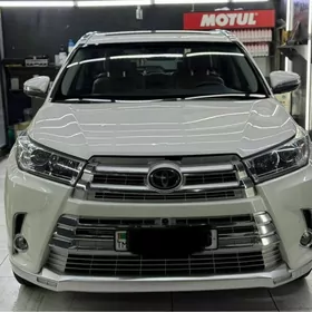 Toyota Highlander 2018
