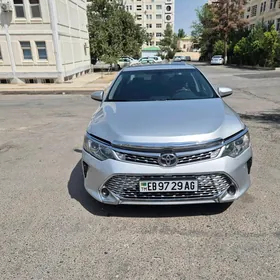 Toyota Camry 2011
