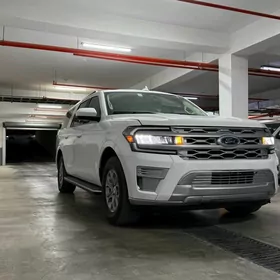 Ford Expedition 2022