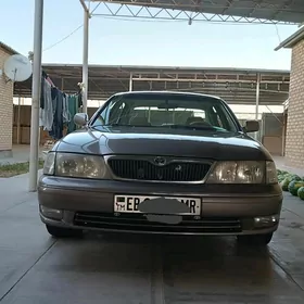 Toyota Avalon 1998