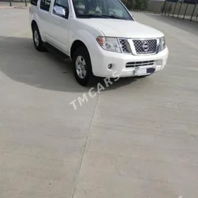 Nissan Pathfinder 2010