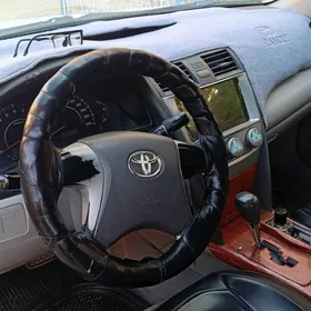 Toyota Camry 2010