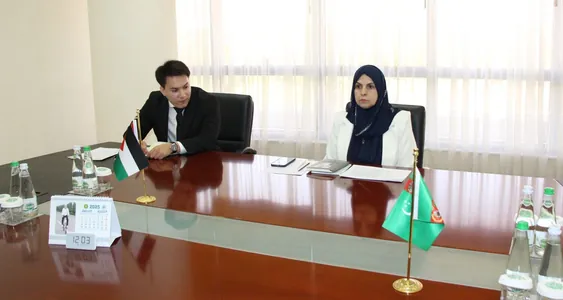 Türkmenistanyň daşary işler ministriniň orunbasary Palestinanyň ilçisi bilen duşuşdy