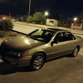 Toyota Camry 2000