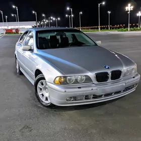 BMW E39 2002